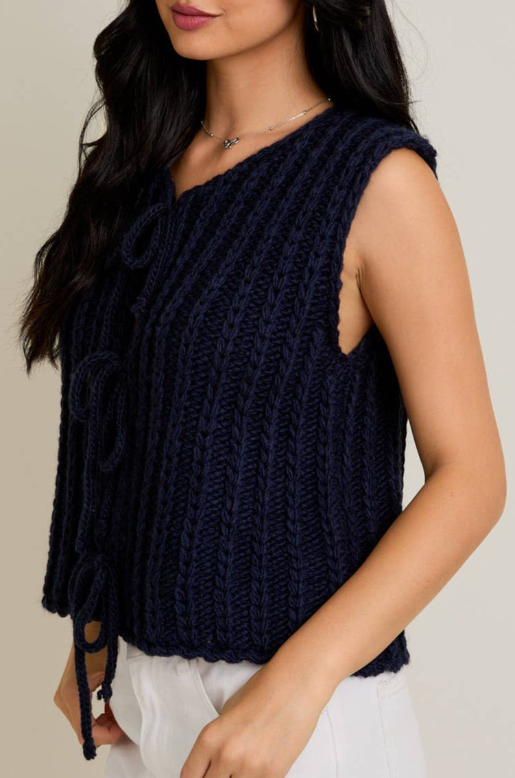 campbell sweater vest - navy