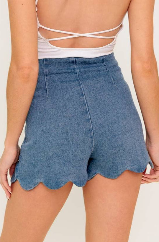 raya skort - light wash