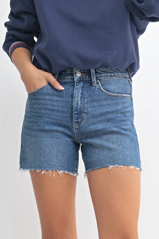 walking short - medium wash