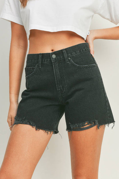 ilandra boyfriend short - washed black (FINAL SALE)