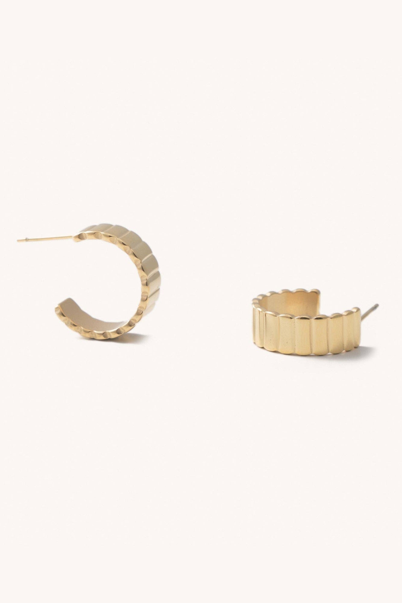 dylan ridged hoops - gold