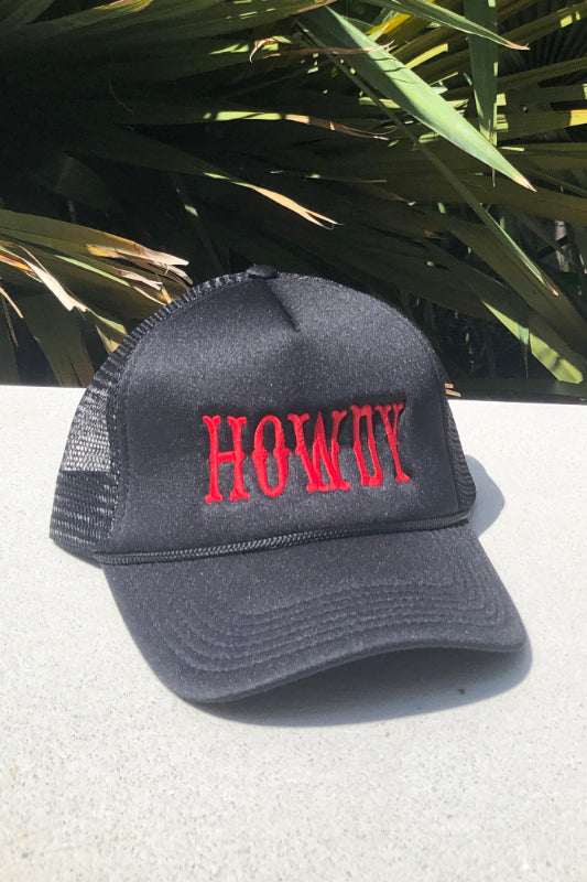 trucker hat "howdy" - black