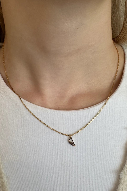 angel wing necklace