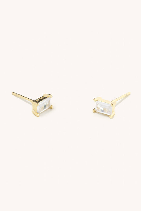 decker diamond studs