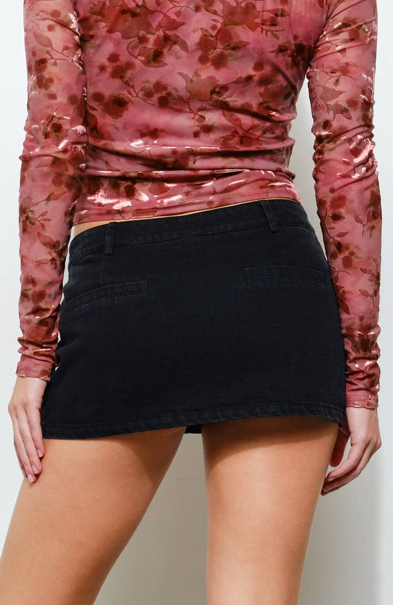 nia micro skort - black