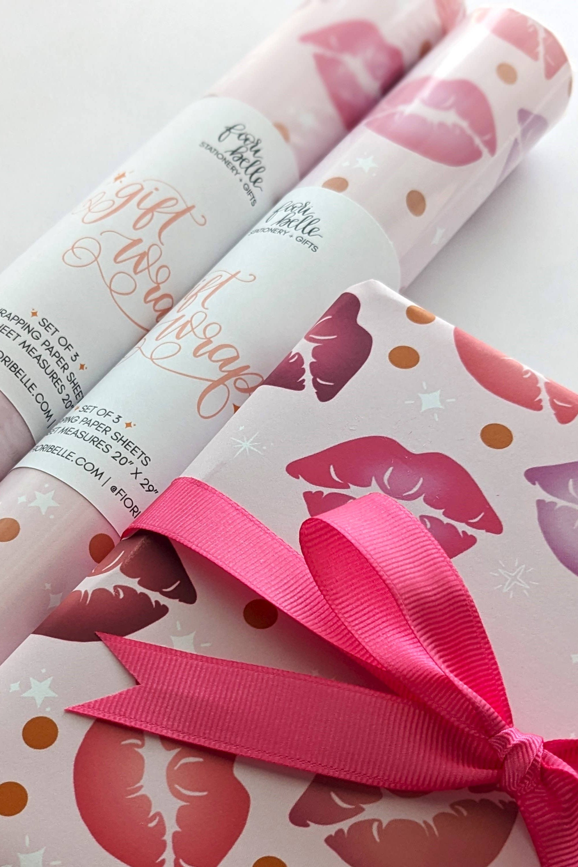 kiss print - wrapping paper (FINAL SALE)