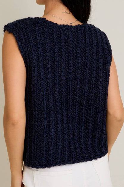 campbell sweater vest - navy