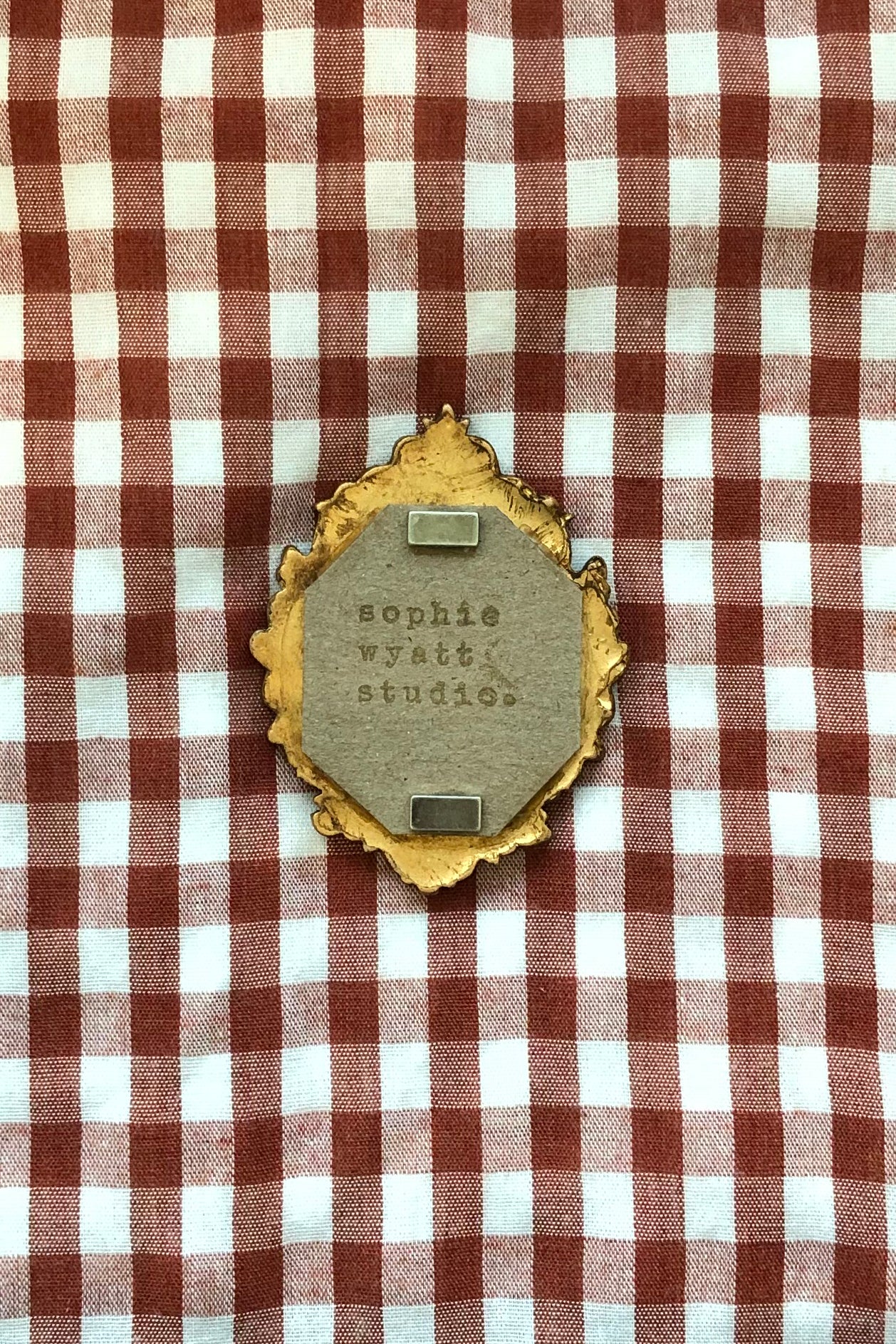 tiny gallery magnet - maybelle in the meadow